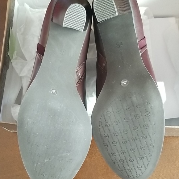 Giani Bernini Bellee booties - Picture 7 of 7